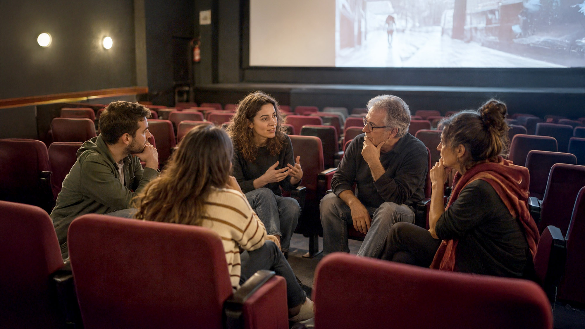 Ciclo de cortometrajes y debate. Construyendo Justicia Social: una mirada a través del cine